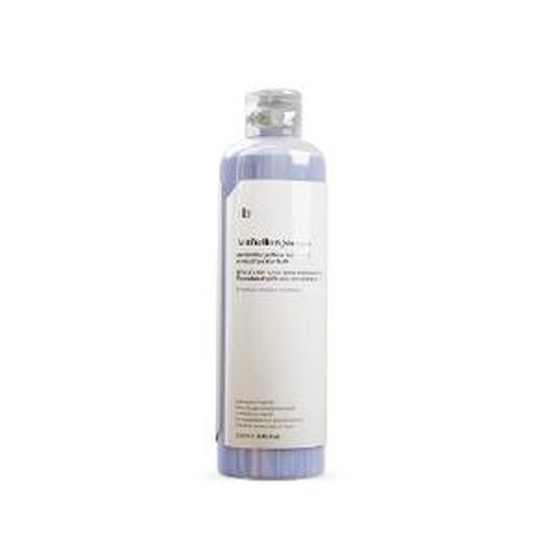 Shampooing revitalisant pour cheveux blancs et gris